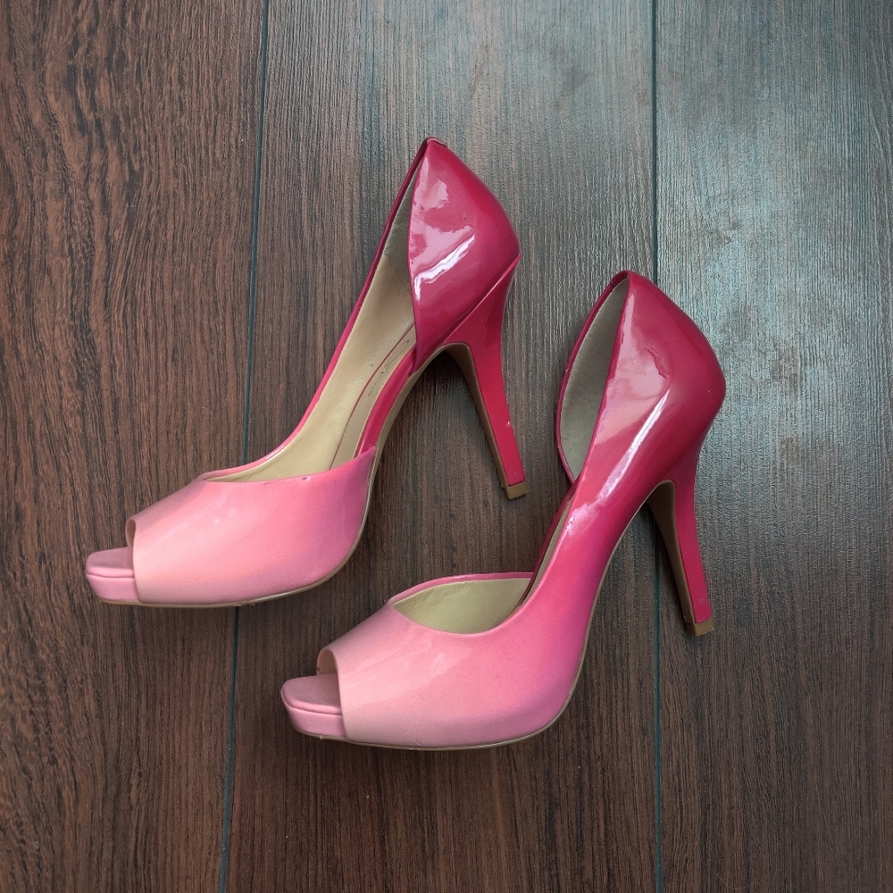 Jessica Simpson heels